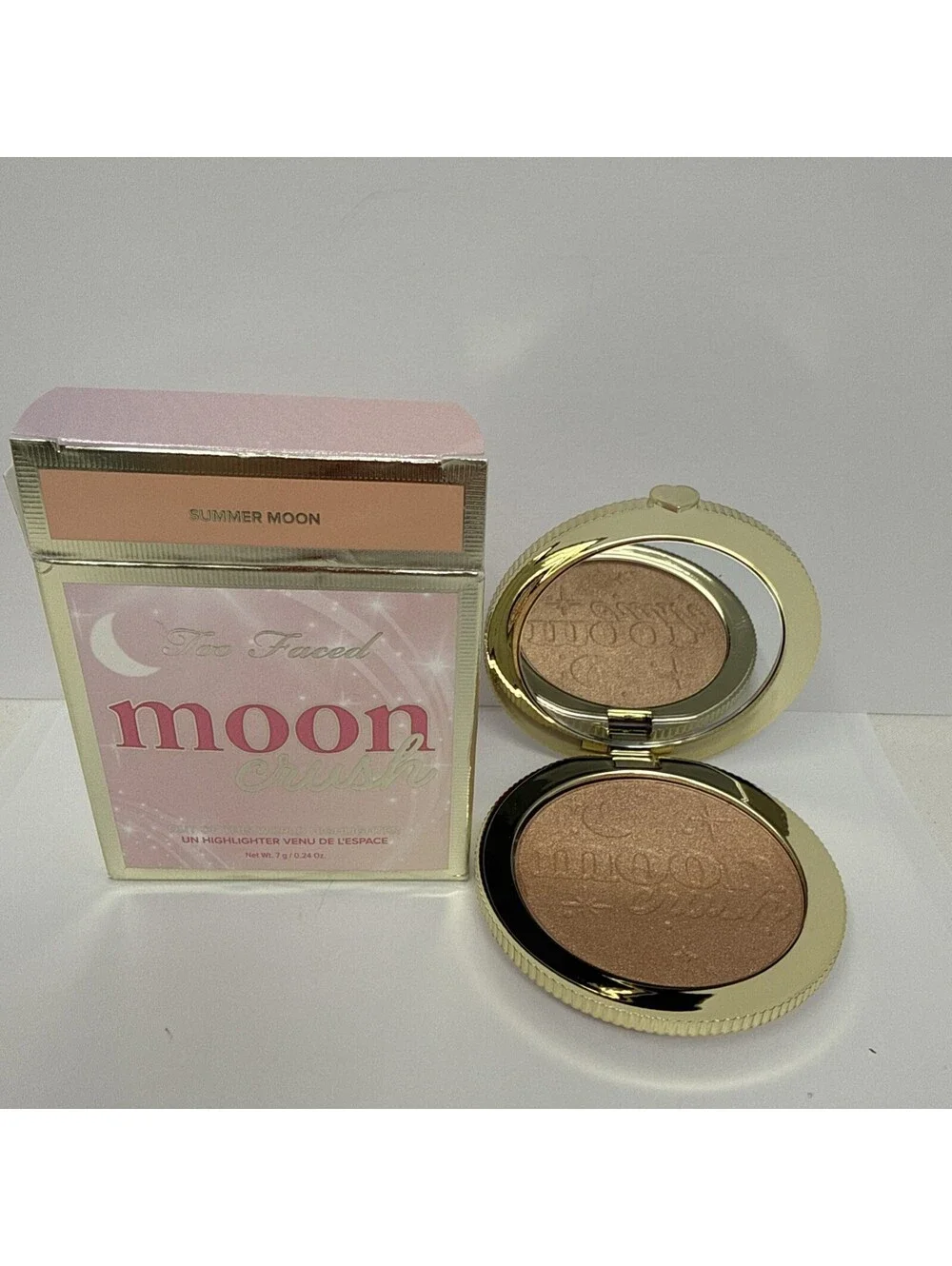 TOO FACED MOON CRUSH~OUT OF THIS WORLD HIGHLIGHTER~SUMMER MOON 7g./.24 Oz. RN3
